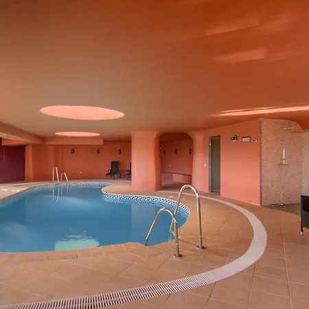 First Line Menara Beach Apartment Estepona