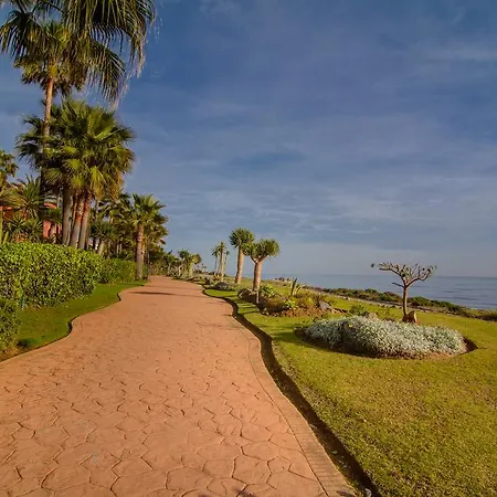 First Line Menara Beach * Estepona